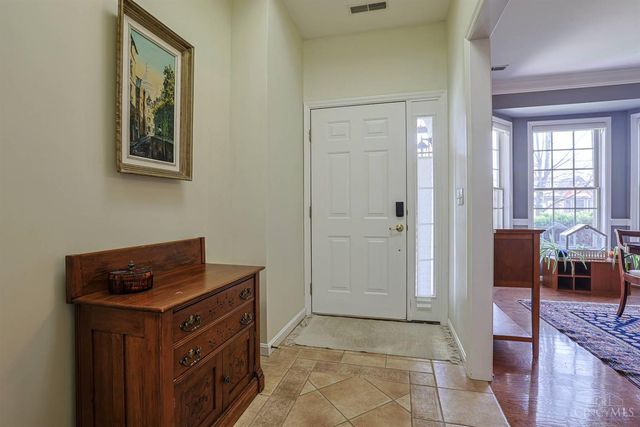 1723 Harmon Drive, Wyoming, OH 45215