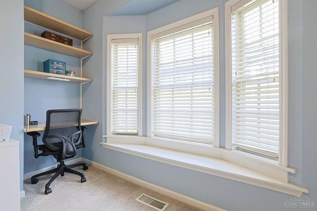 1723 Harmon Drive, Wyoming, OH 45215