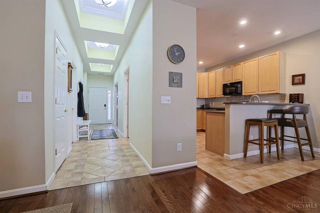 1723 Harmon Drive, Wyoming, OH 45215