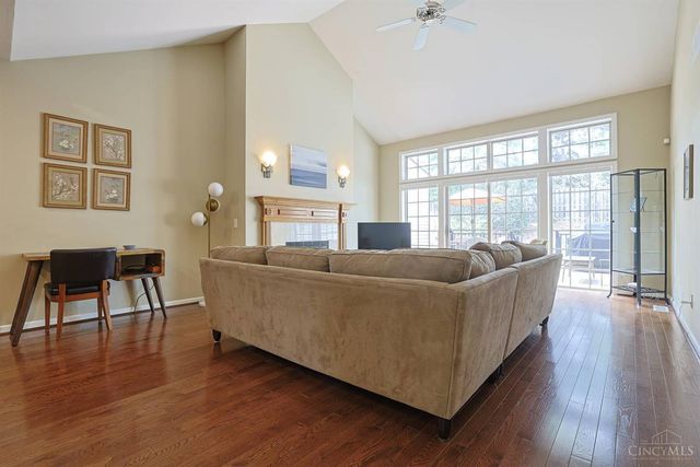 1723 Harmon Drive, Wyoming, OH 45215