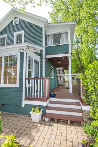 24 Walnut Street, Saratoga Springs, NY 12866