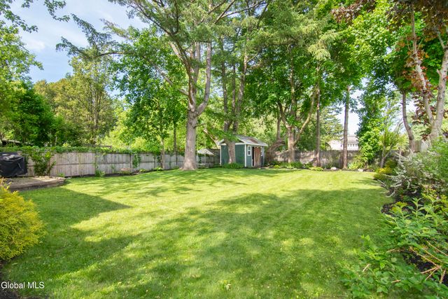 24 Walnut Street, Saratoga Springs, NY 12866