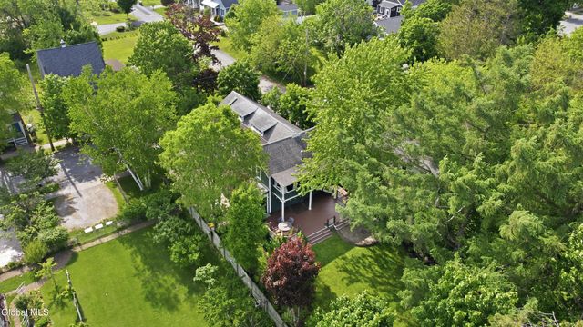 24 Walnut Street, Saratoga Springs, NY 12866