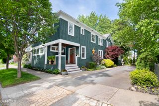 24 Walnut Street, Saratoga Springs, NY 12866