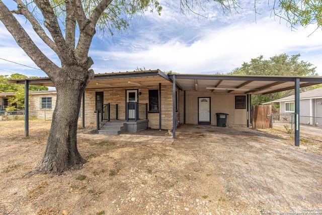 643 E Ashley, San Antonio, TX 78221