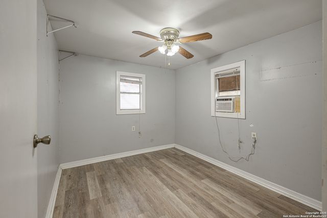 643 E Ashley, San Antonio, TX 78221