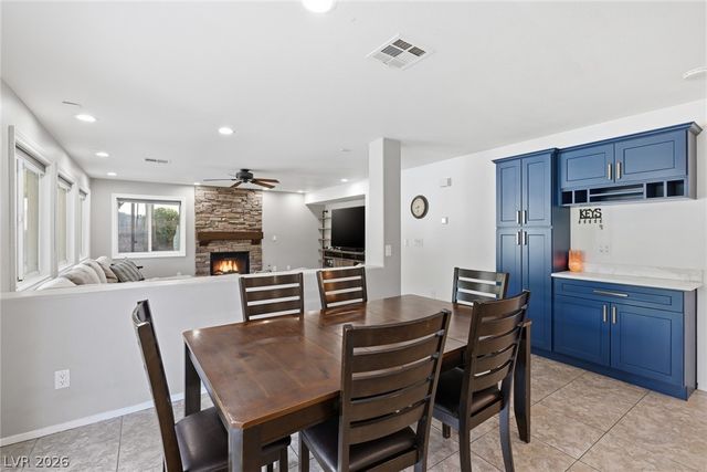 172 Welland Court, Las Vegas, NV 89144