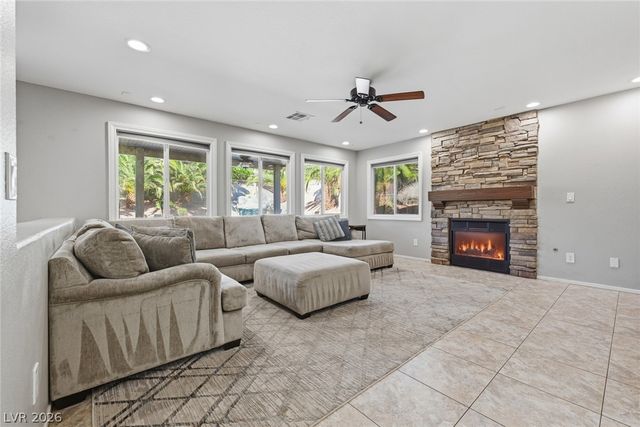 172 Welland Court, Las Vegas, NV 89144