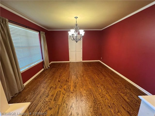 2100 S 70th Street, Fort Smith, AR 72903