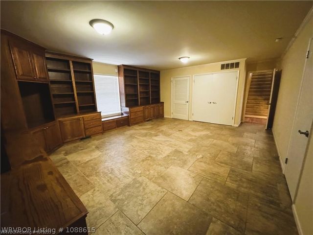 2100 S 70th Street, Fort Smith, AR 72903