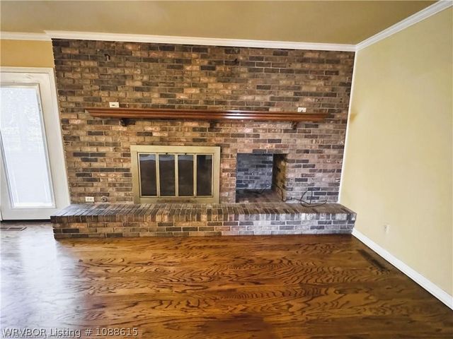 2100 S 70th Street, Fort Smith, AR 72903