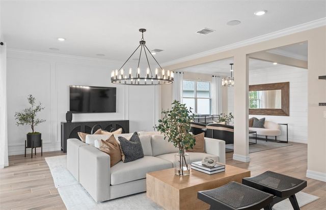 326 CRYSTAL WOOD DRIVE, Winter Garden, FL 34787