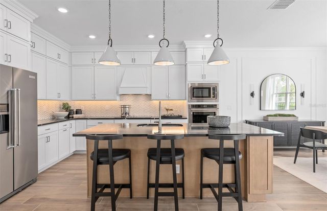 326 CRYSTAL WOOD DRIVE, Winter Garden, FL 34787