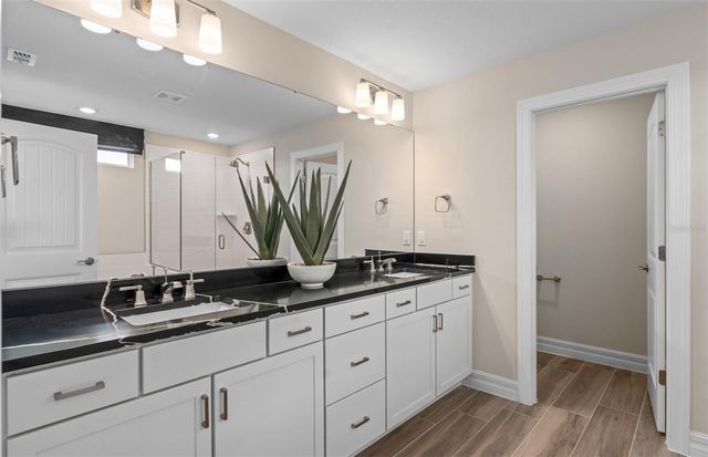 326 CRYSTAL WOOD DRIVE, Winter Garden, FL 34787