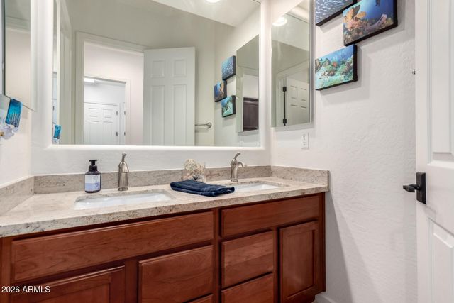 800 W SYCAMORE Court, Litchfield Park, AZ 85340