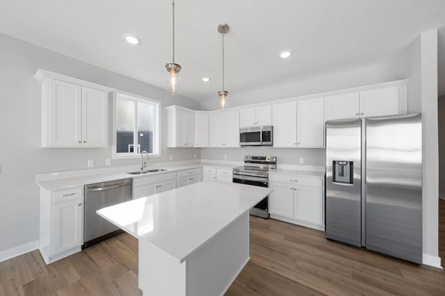 2109 Westpointe Drive, Hastings, MN 55033