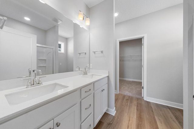 2109 Westpointe Drive, Hastings, MN 55033