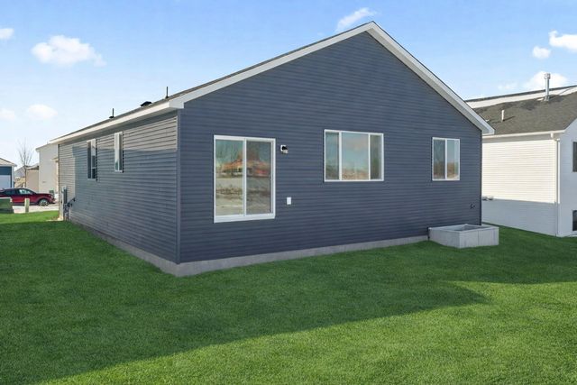 2109 Westpointe Drive, Hastings, MN 55033