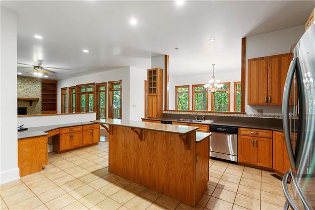 95 Fern Court, Stockbridge, GA 30281