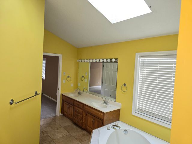 5109 BUCKEYE DR, Columbia, MO 65203