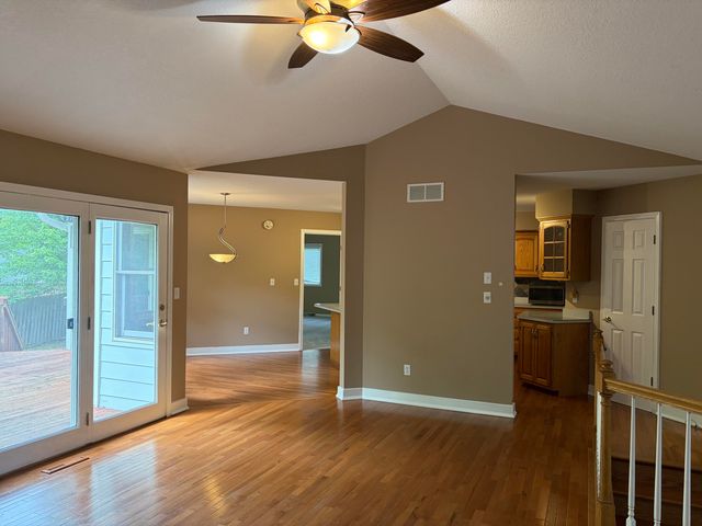 5109 BUCKEYE DR, Columbia, MO 65203