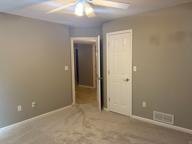 5109 BUCKEYE DR, Columbia, MO 65203