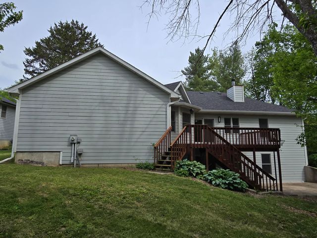 5109 BUCKEYE DR, Columbia, MO 65203
