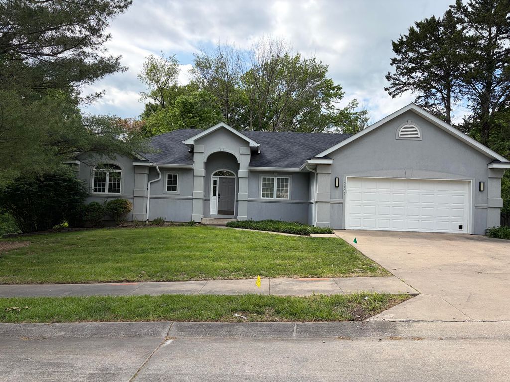 5109 BUCKEYE DR, Columbia, MO 65203