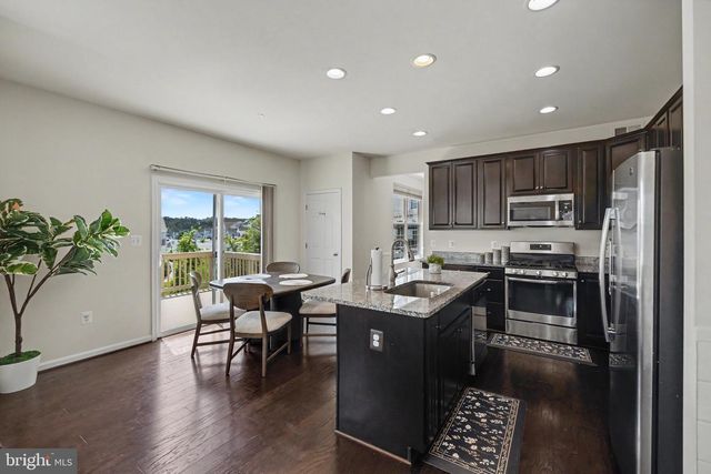 15801 AERIAL VIEW RD, Woodbridge, VA 22193