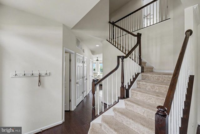 15801 AERIAL VIEW RD, Woodbridge, VA 22193