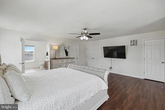 15801 AERIAL VIEW RD, Woodbridge, VA 22193