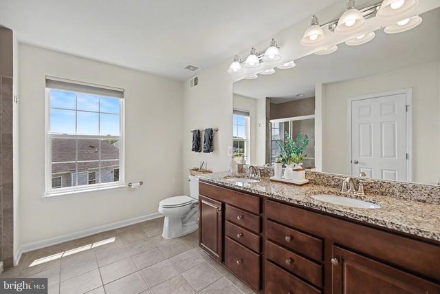 15801 AERIAL VIEW RD, Woodbridge, VA 22193