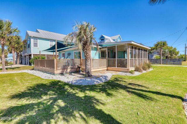 101 Delaware Avenue, Carolina Beach, NC 28428
