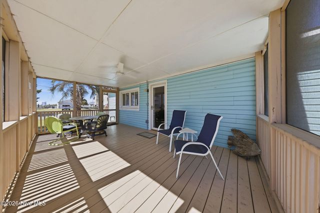 101 Delaware Avenue, Carolina Beach, NC 28428