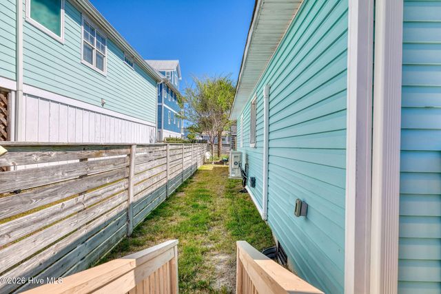 101 Delaware Avenue, Carolina Beach, NC 28428