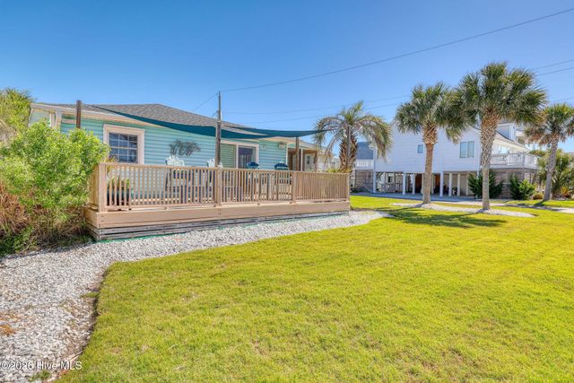 101 Delaware Avenue, Carolina Beach, NC 28428