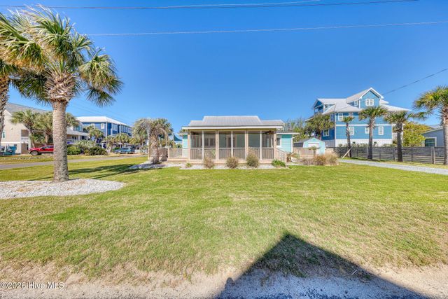 101 Delaware Avenue, Carolina Beach, NC 28428