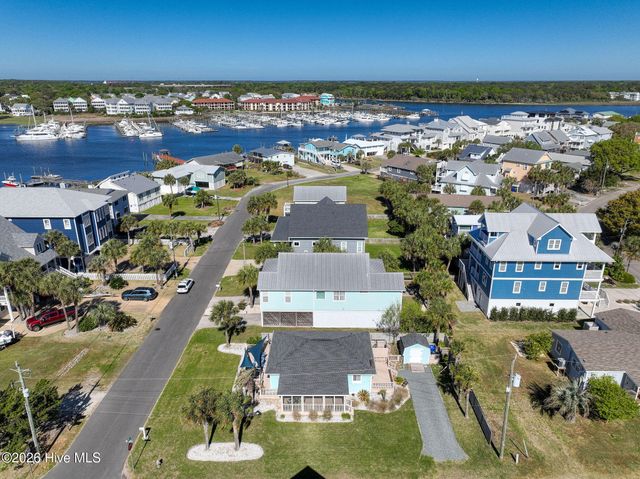 101 Delaware Avenue, Carolina Beach, NC 28428