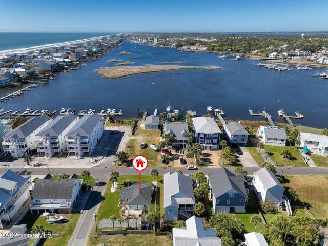 101 Delaware Avenue, Carolina Beach, NC 28428