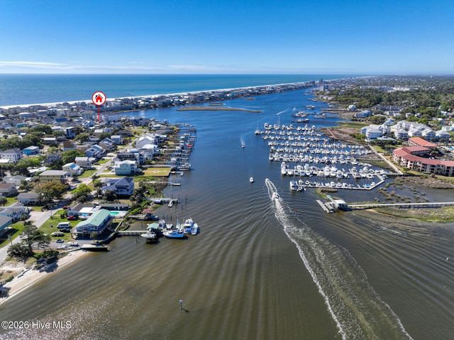101 Delaware Avenue, Carolina Beach, NC 28428