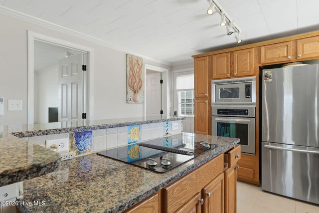101 Delaware Avenue, Carolina Beach, NC 28428
