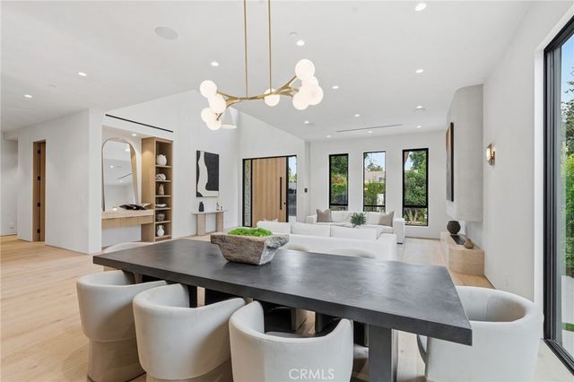 4447 Matilija, Sherman Oaks, CA 91423