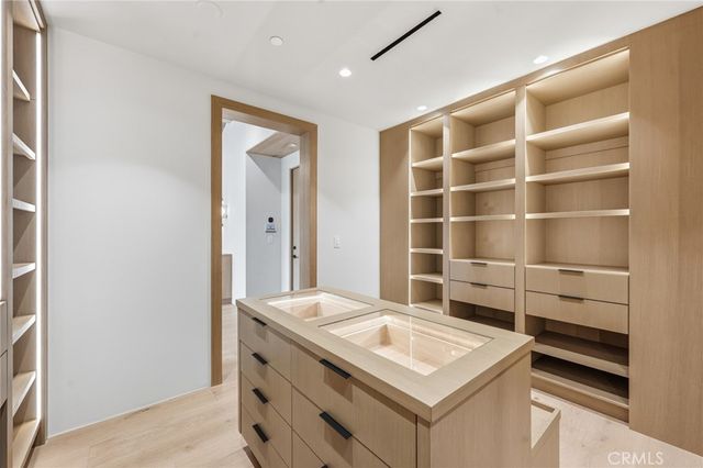 4447 Matilija, Sherman Oaks, CA 91423