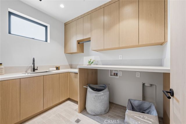 4447 Matilija, Sherman Oaks, CA 91423