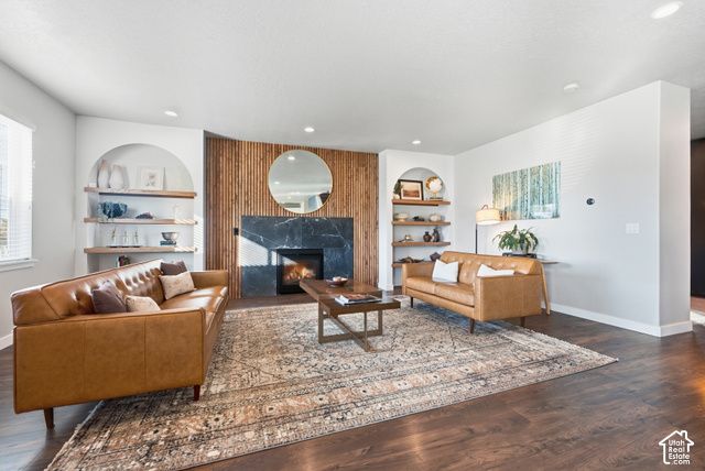 1034 W MOLLY PITCHER CIR, Bluffdale, UT 84065