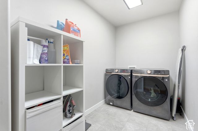 1034 W MOLLY PITCHER CIR, Bluffdale, UT 84065