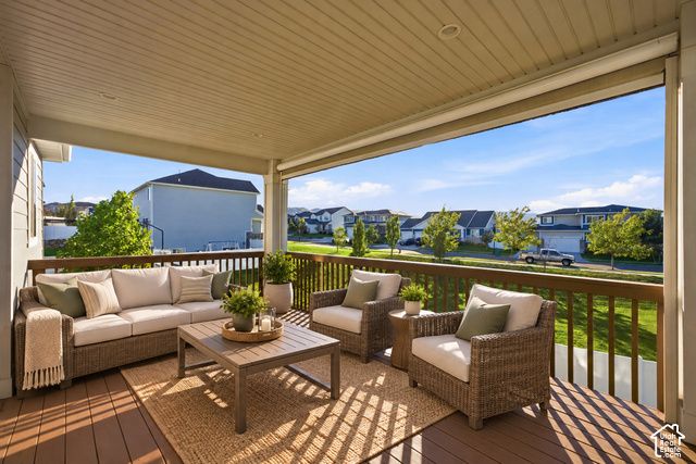 1034 W MOLLY PITCHER CIR, Bluffdale, UT 84065