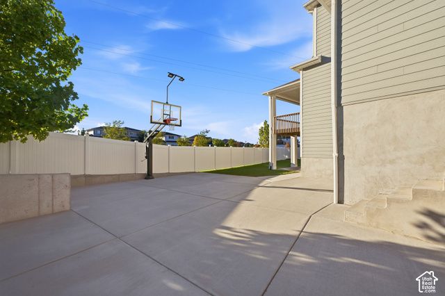 1034 W MOLLY PITCHER CIR, Bluffdale, UT 84065