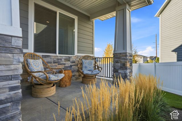 1034 W MOLLY PITCHER CIR, Bluffdale, UT 84065