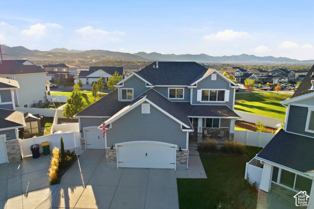 1034 W MOLLY PITCHER CIR, Bluffdale, UT 84065